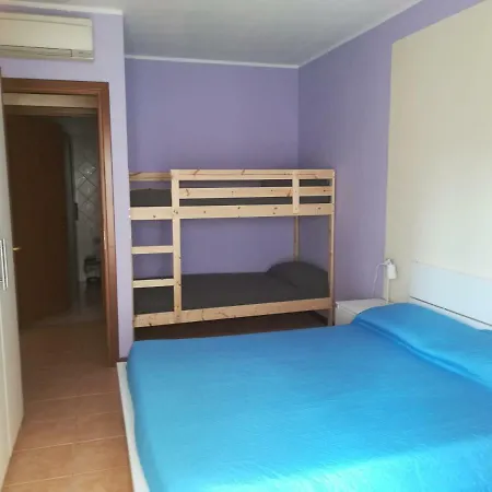 Apartamento Bilocale Per Vacanze Rávena