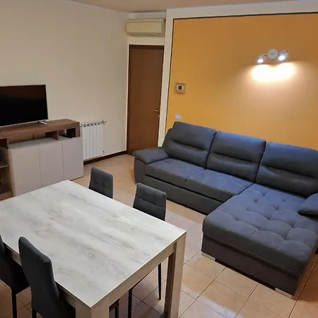 Appartement Bilocale Per Vacanze *